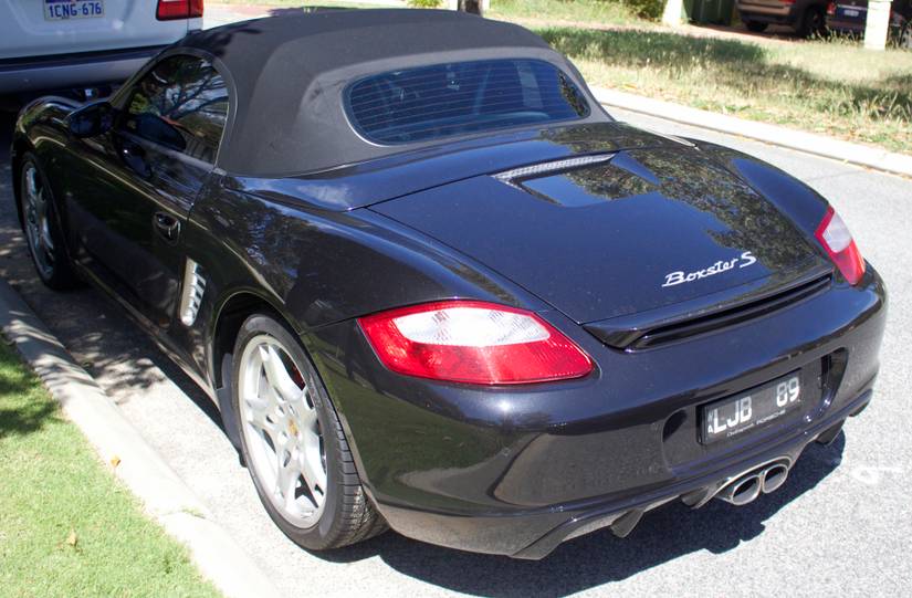 Here's What We Love About The 2005 Porsche Boxster