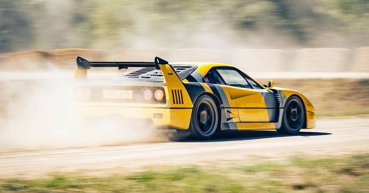 Download 2560 X 1440 Car Ferrari F40 Purple Aesthetic Wallpaper | Wallpapers .com, image size:1600x900