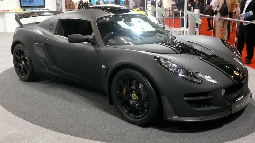 10 Badass Exotic Cars That You Can’t Drive On American Roads