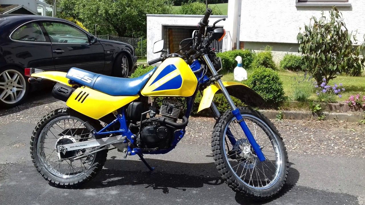 SUZUKI　DR125S The Suzuki DR125S Was The World's First Street-Legal Dirt Bike