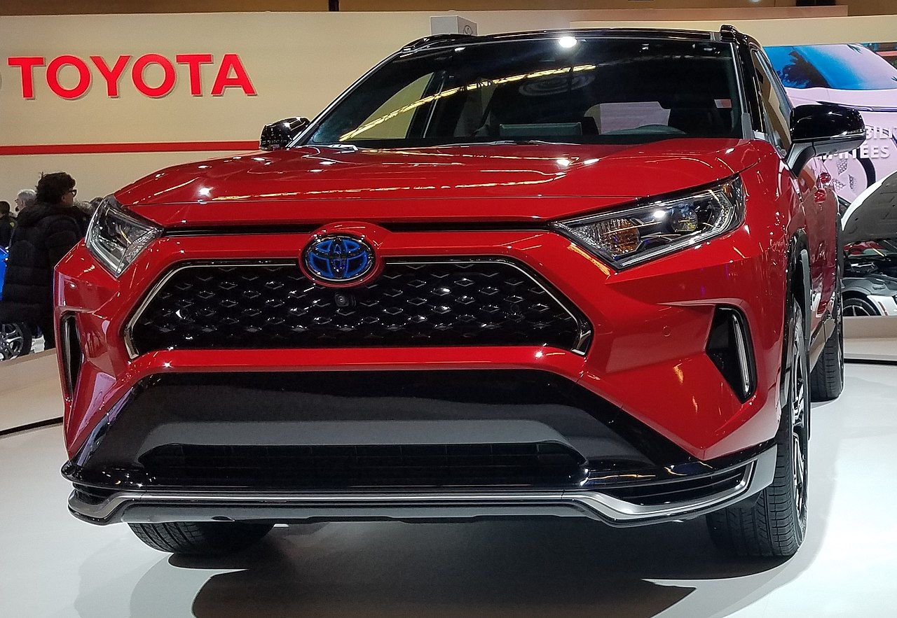 Here's What Makes The Toyota RAV4 Prime The Best Plug-In Hybrid SUV To