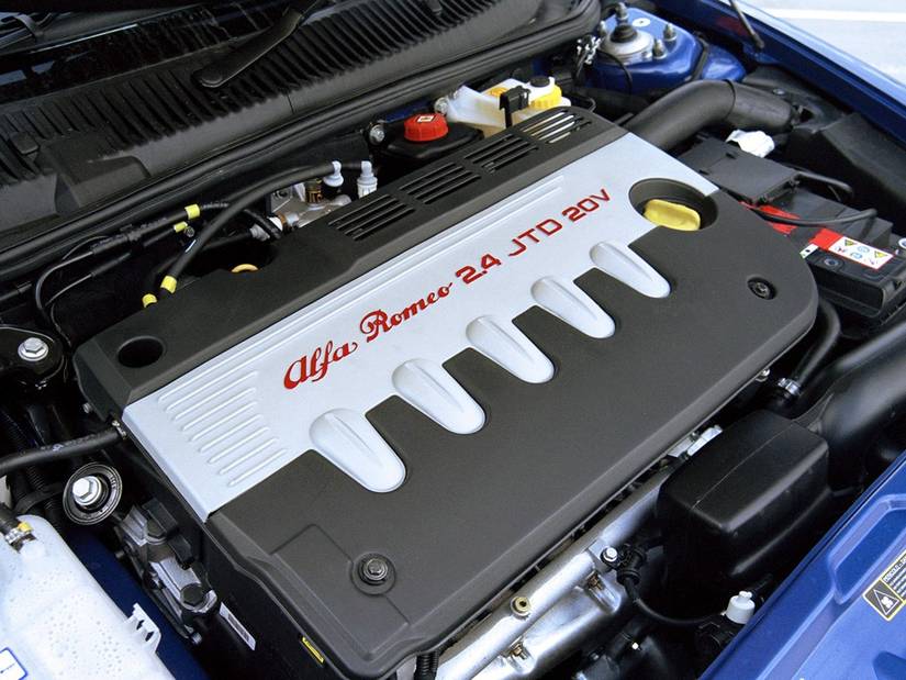 10 Reasons Why The Alfa Romeo 156 Is Awesome