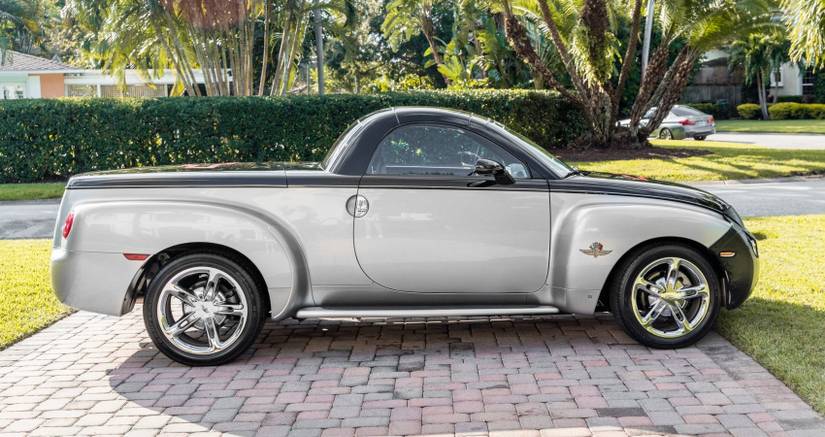 Chevy Rss 10 Things We Actually Like About The Chevrolet SSR