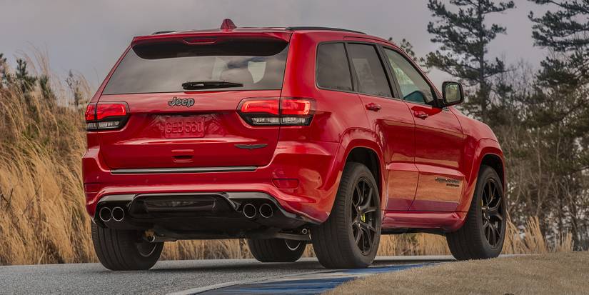 Here's Why You Should Consider The 2021 Jeep Grand Cherokee Trackhawk