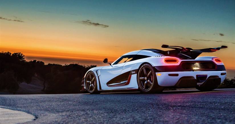 Why Seeing A Koenigsegg Hypercar On The Road Is Extremely Rare