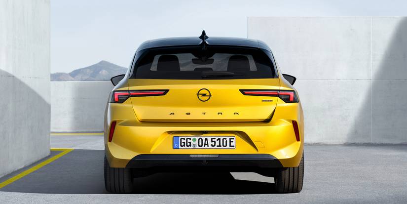 Here's Everything You Need To Know About The New Opel Astra