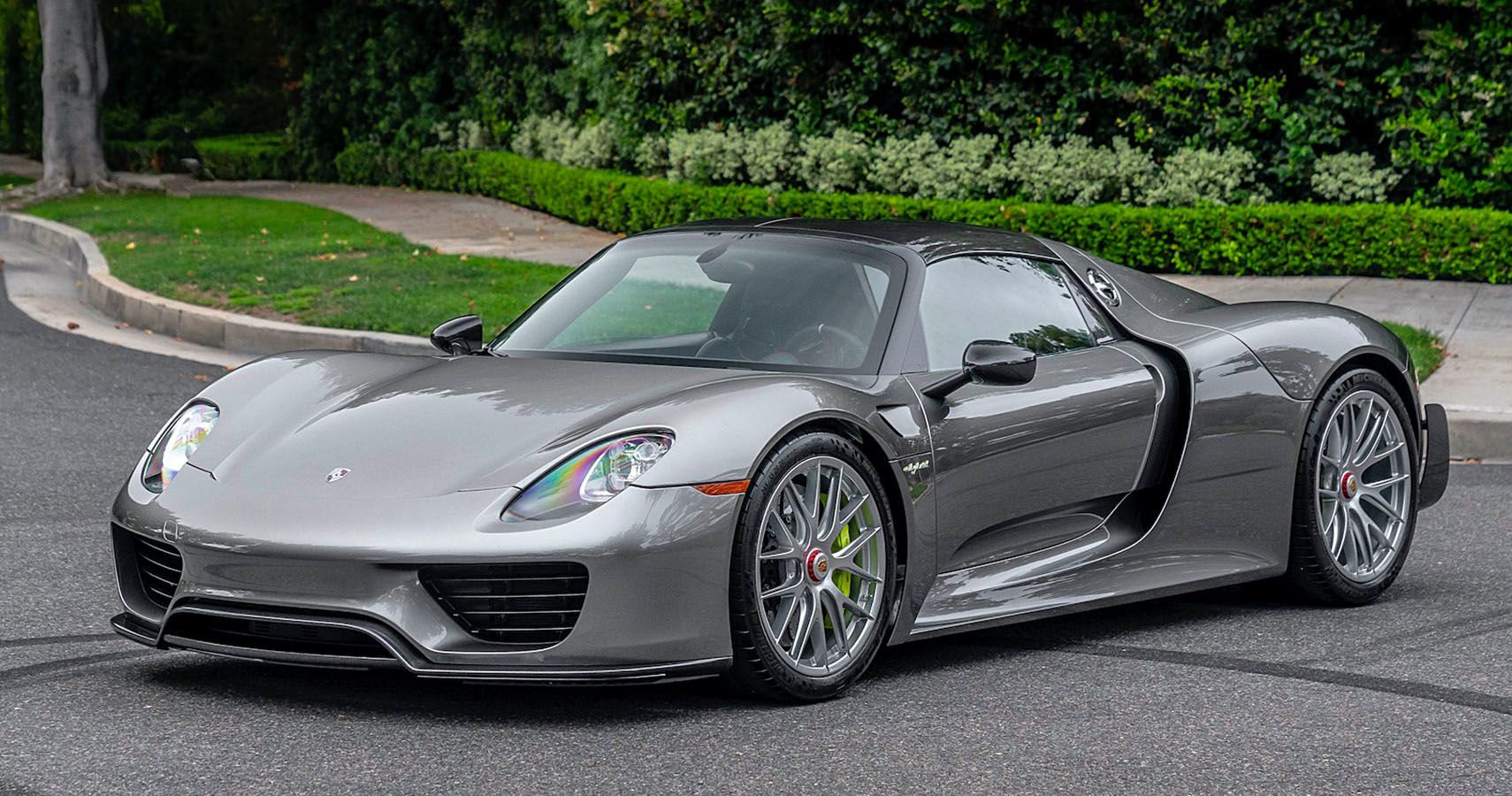 ハ*ス様 マルベリー ベルテッドベイズウォーター ソリッドグレー High Mileage? 4770-Mile Porsche 918 Spyder With Weissach Package