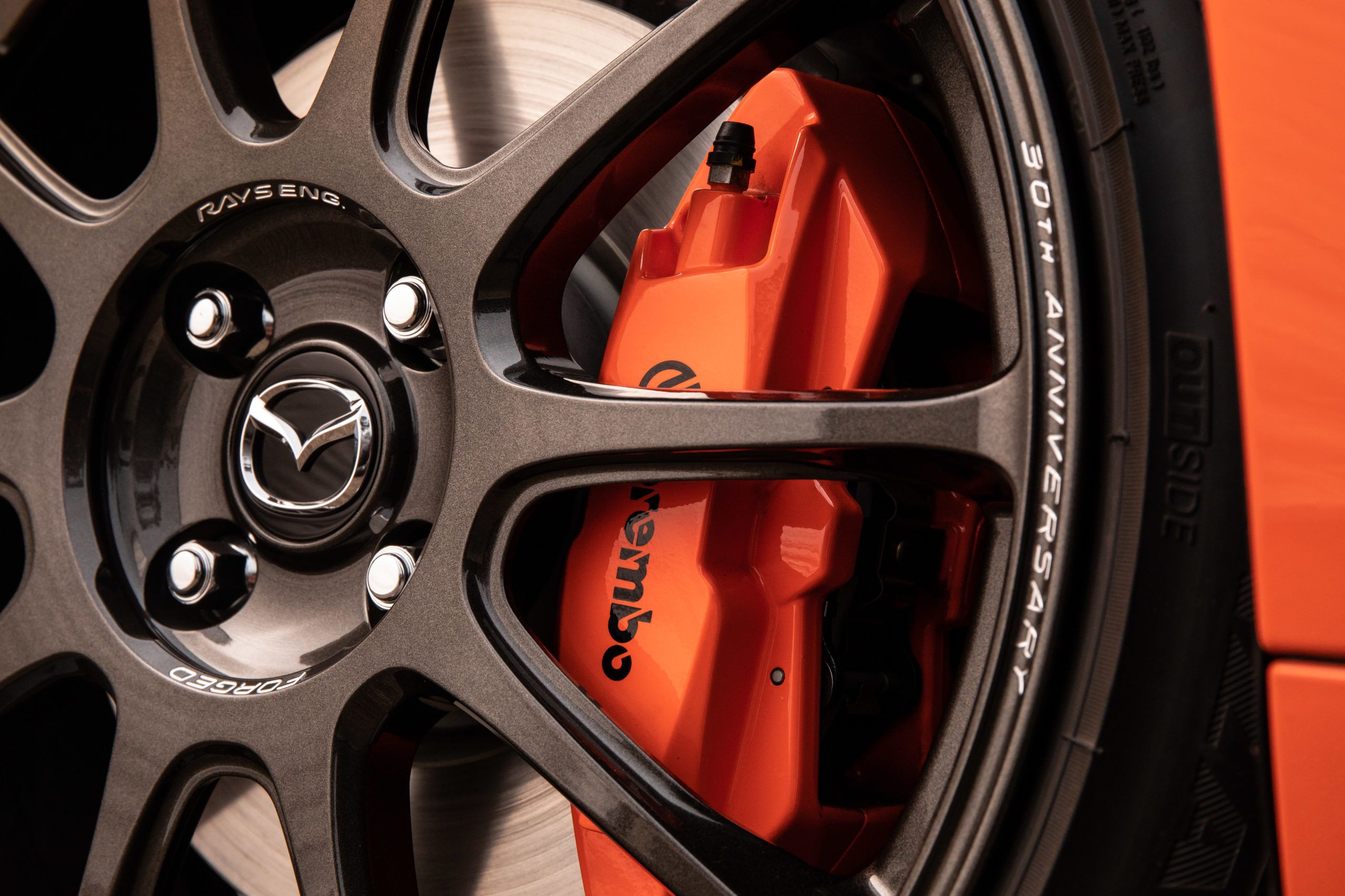 These Are The Coolest Features Of The 30th Anniversary Mazda MX-5