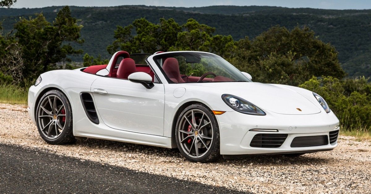 8 Reasons Why We Love The Porsche Boxster (2 Reasons Why We'd