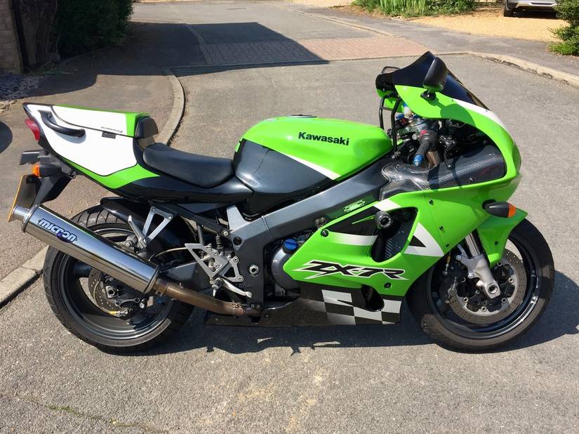 10 Things You Need To Know Before Buying A Kawasaki ZX-7R