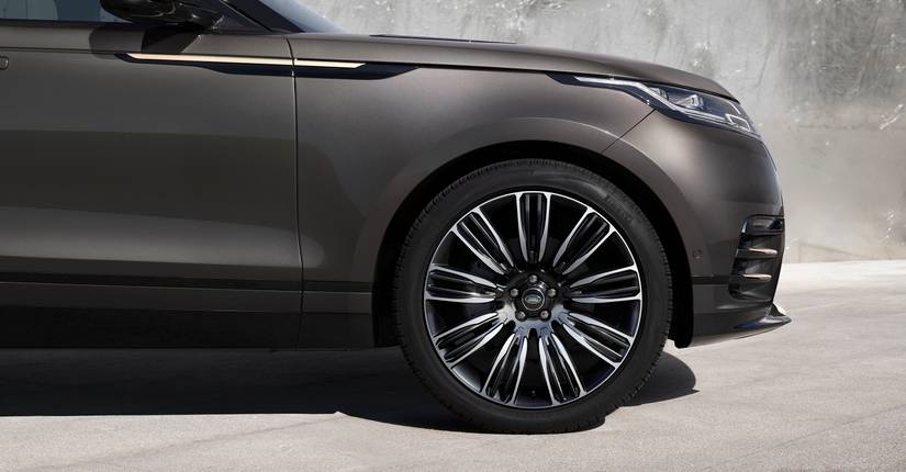 Here’s How Land Rover Has Enhanced The Unique Appeal Of The Range Rover ...