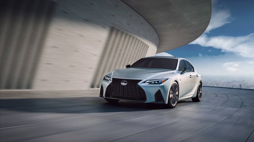 These Are Our Favorite Features Of The Lexus IS 350 F-Sport