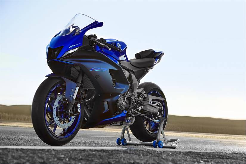 Ninja R7 Motorcycle Yamaha R7 Vs Kawasaki Ninja 650: Which Is The Better Middleweight Sportbike