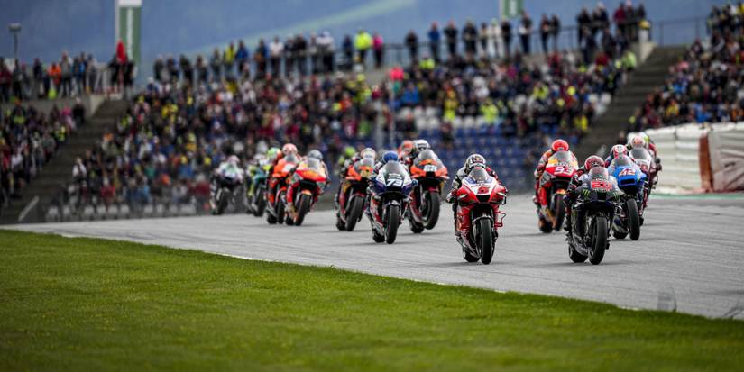 Here's What You Should Know About Roadracing World