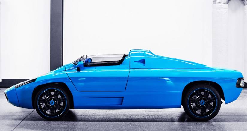 10 Classic Sports Cars That Were Beyond Weird