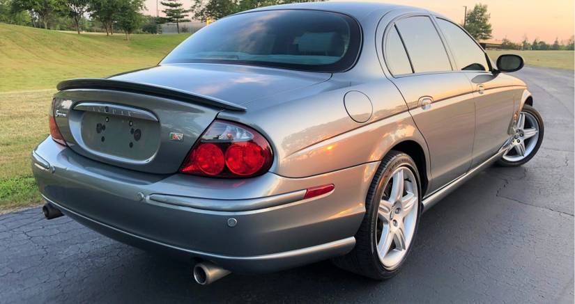 These Cheap Luxury Cars Will Bankrupt You With Repairs