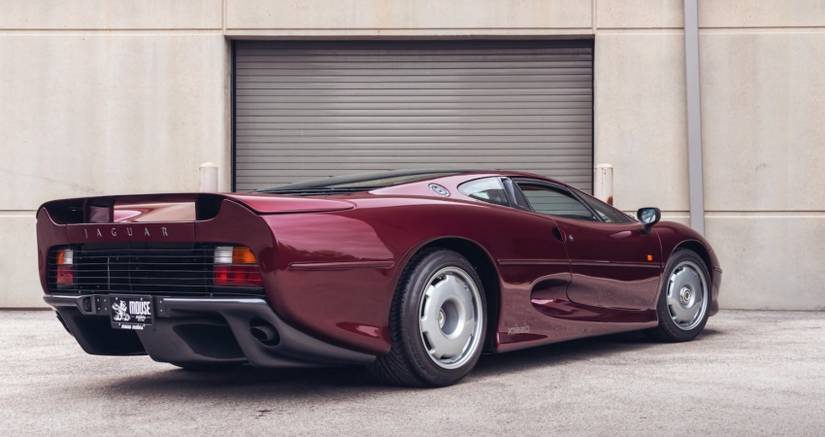 These 10 Supercars Were Really Popular... And Surprisingly Bad
