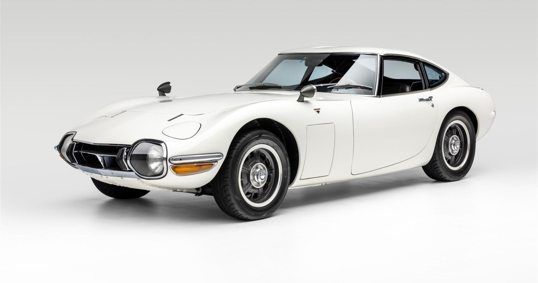 Toyota-2000GT-Auction-Featured