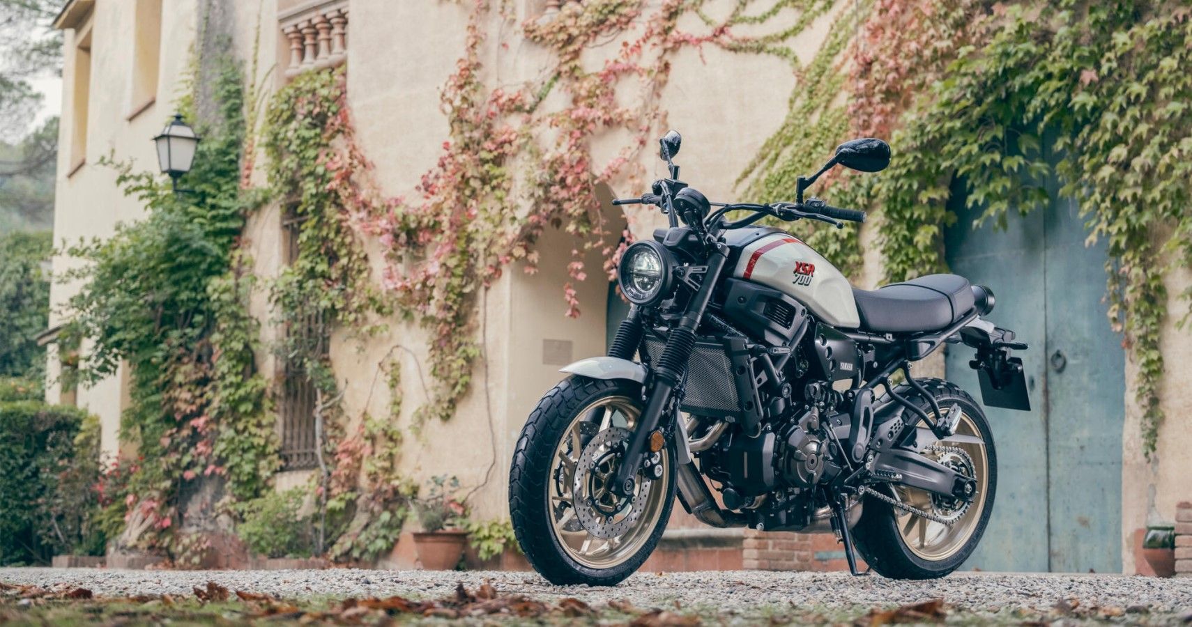 2022 Yamaha XSR700 Gets Subtle Updates & Keeps The Neo-Retro