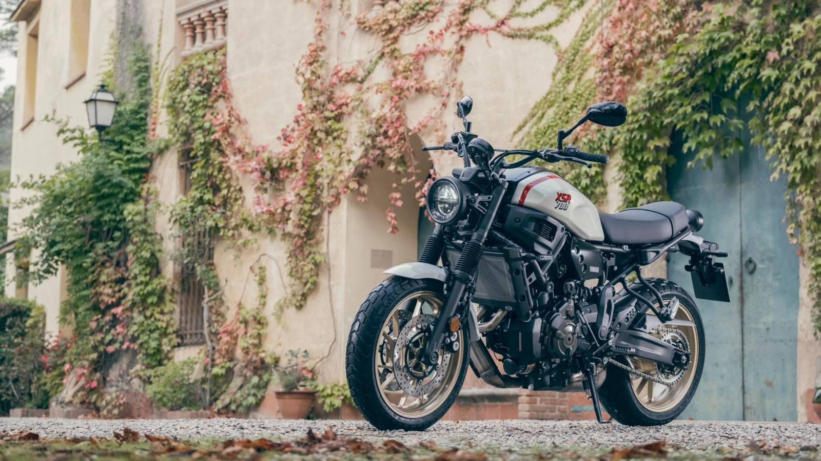 2022 Yamaha XSR700 Gets Subtle Updates & Keeps The Neo-Retro Vibe 