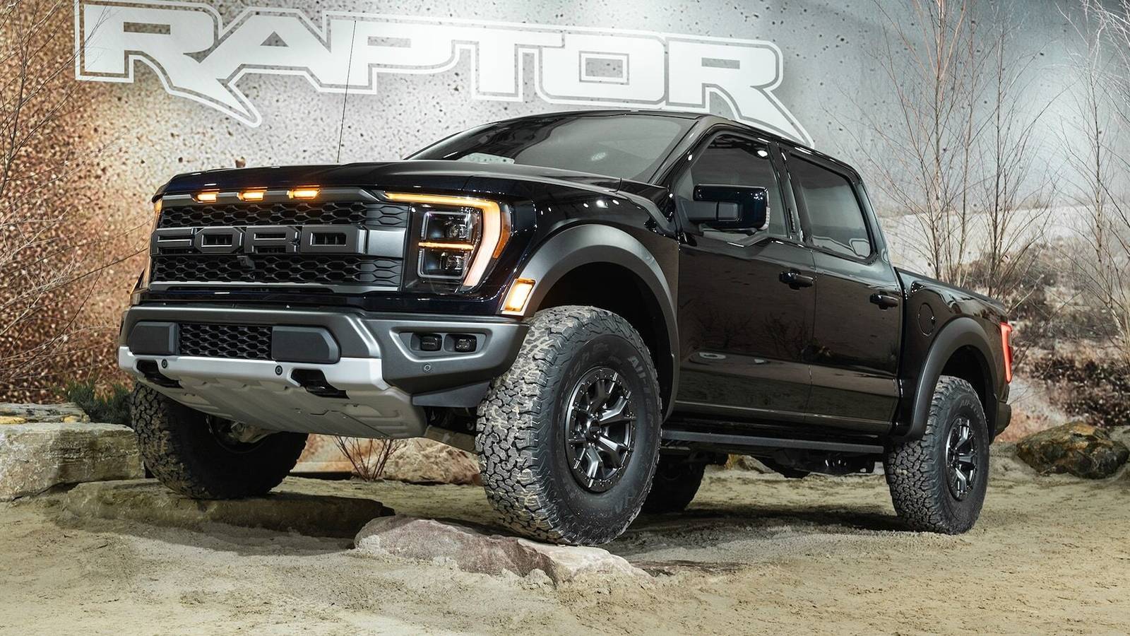 8 Things To Expect From The 2022 Ford F-150 Raptor