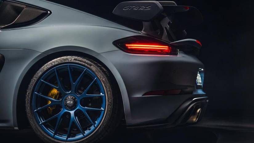 Here's What We Know About The Porsche 718 Cayman GT4 RS