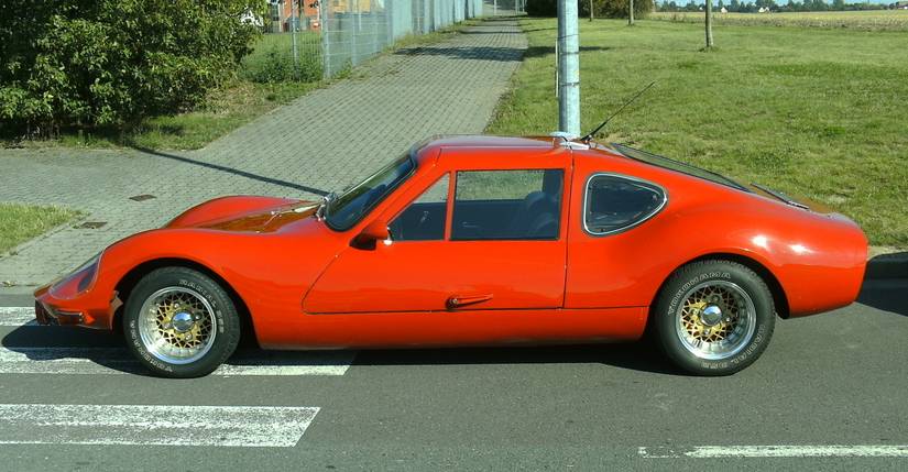 8 Cool Soviet Sports Cars You Never Knew Existed