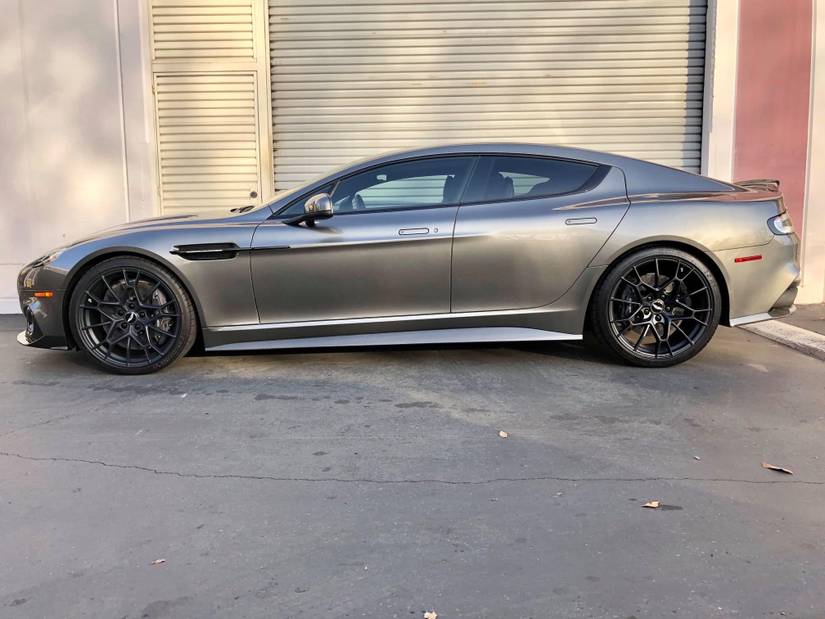 This Is the Best Feature Of The Aston Martin Rapide