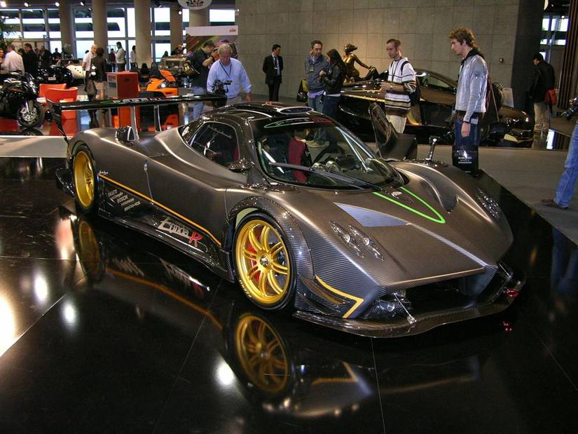 This Is The Coolest Feature Of The Pagani Zonda R