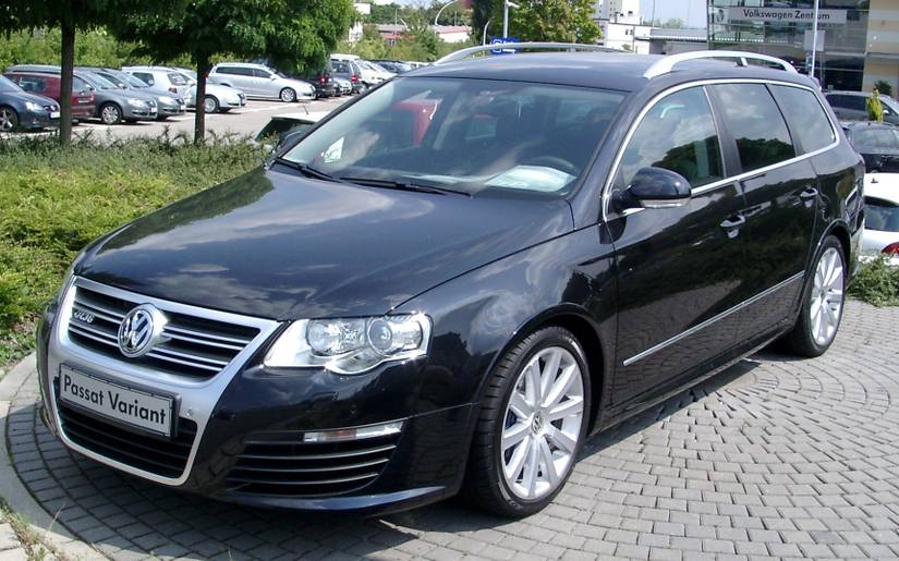 10 Awesome Performance Cars That Shouldn't Have Flopped... But They Did
