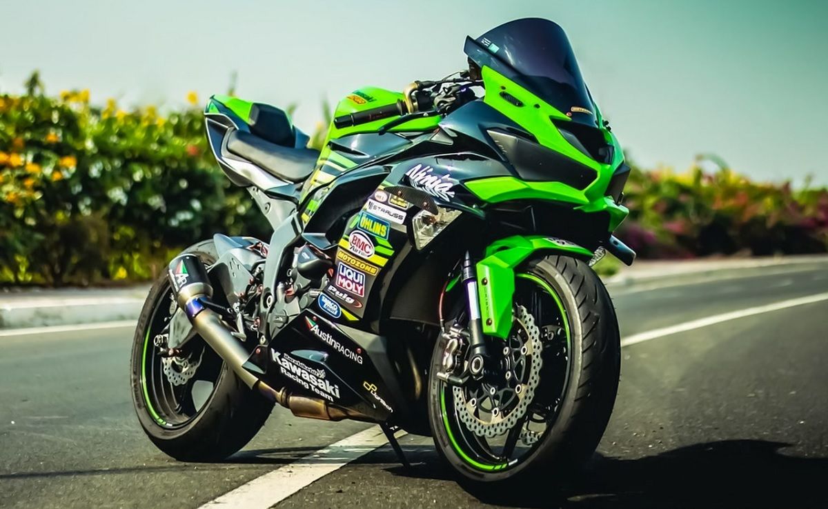 Here's Everything You Should Know About The Kawasaki ZX-10R
