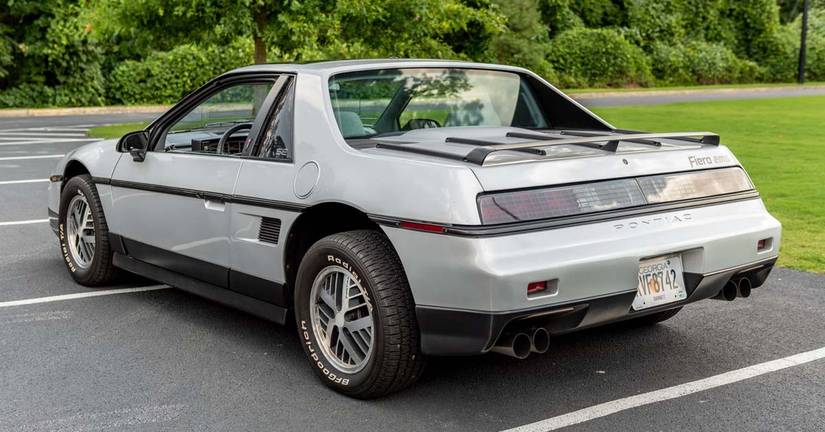 10 Times American Car Manufacturers Tried To Make Sports Cars... But Failed