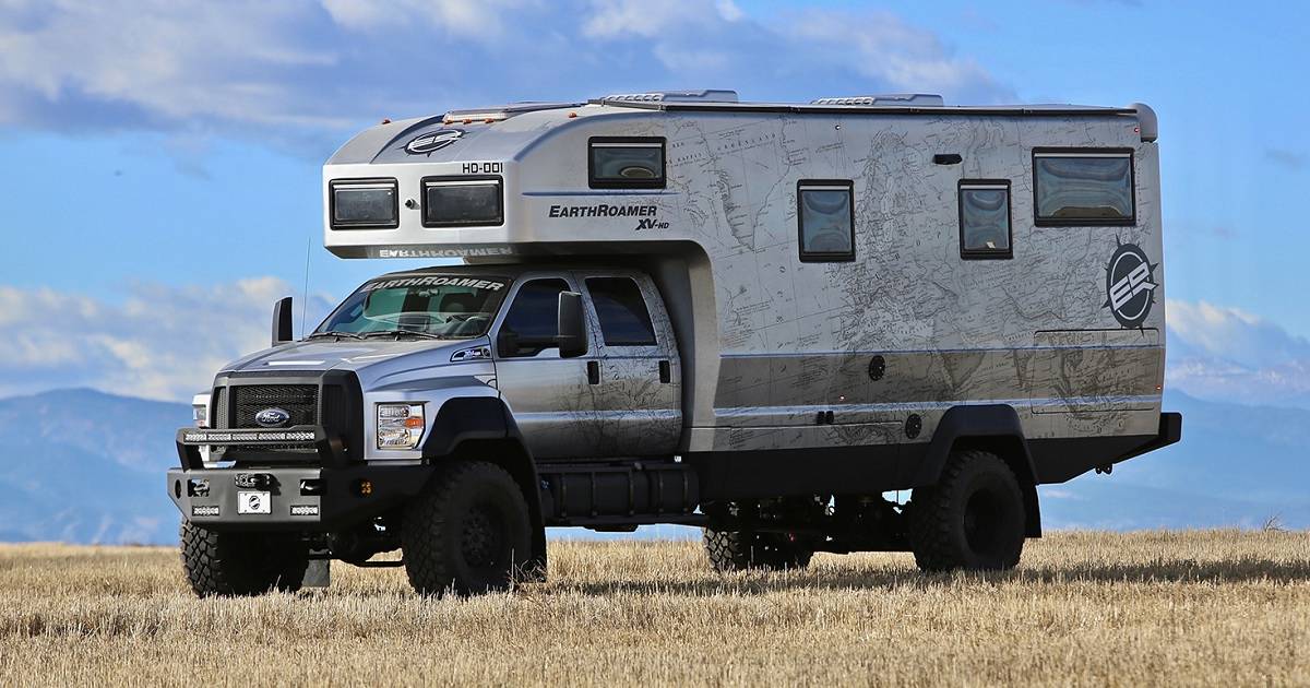 Here's What Makes The EarthRoamer An Awesome Off Road RV