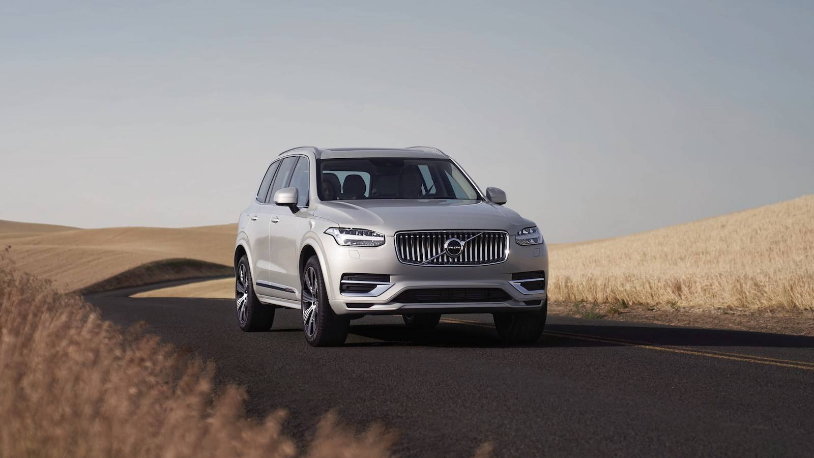 These New Three-Row SUVs Have The Best Gas Mileage