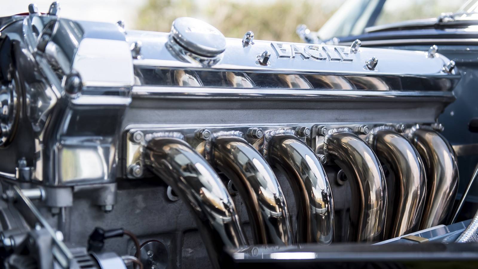 Everything You Need To Know About The Straight-Six Engine