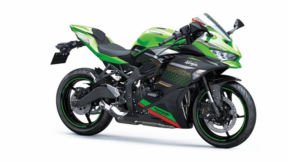Here's Why The Kawasaki Ninja ZX-25R Is The Best Small