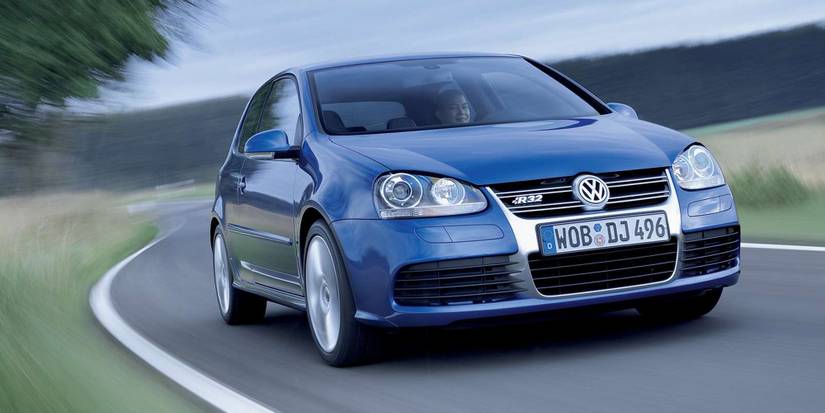 The front of the Mk5 R32 on the move