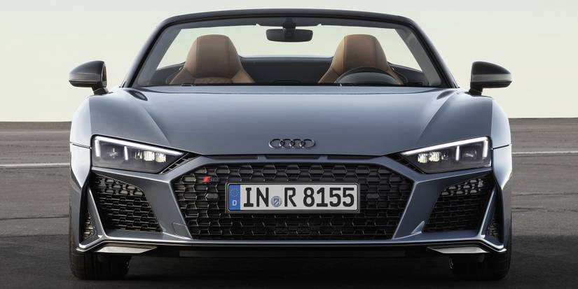 Here's How The 2022 Audi R8 Stacks Up Against The Competition
