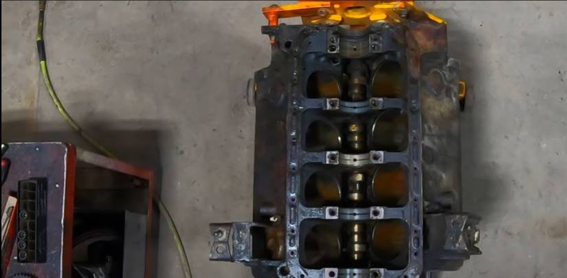 The Grandpa Of Hemi Engines Gets The Teardown Treatment
