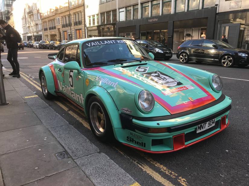 ハワイ Here's What We Love About The Porsche 934
