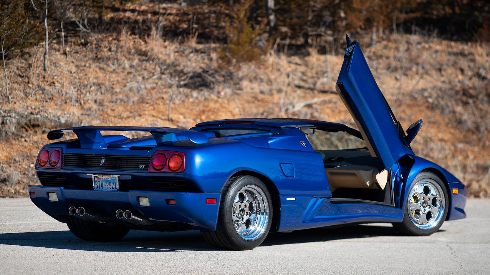 Stand Out From The Crowd With This 1996 Lamborghini Diablo VT Roadster