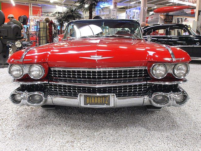 A closer look at the front of the 1959 Eldorado Biarritz.