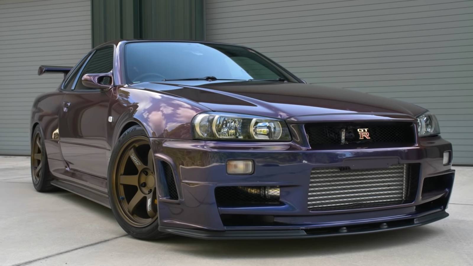 Here's Why ThatDudeinBlue Loves This Insane 650-HP Nissan R34 GT-R