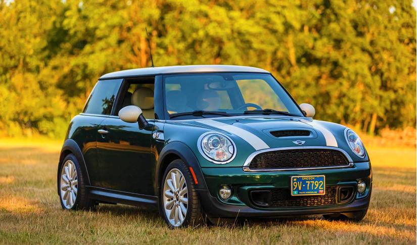 8 Reasons Why The R56 Mini Is Awesome (2 Reasons Why We'd Never Buy One)