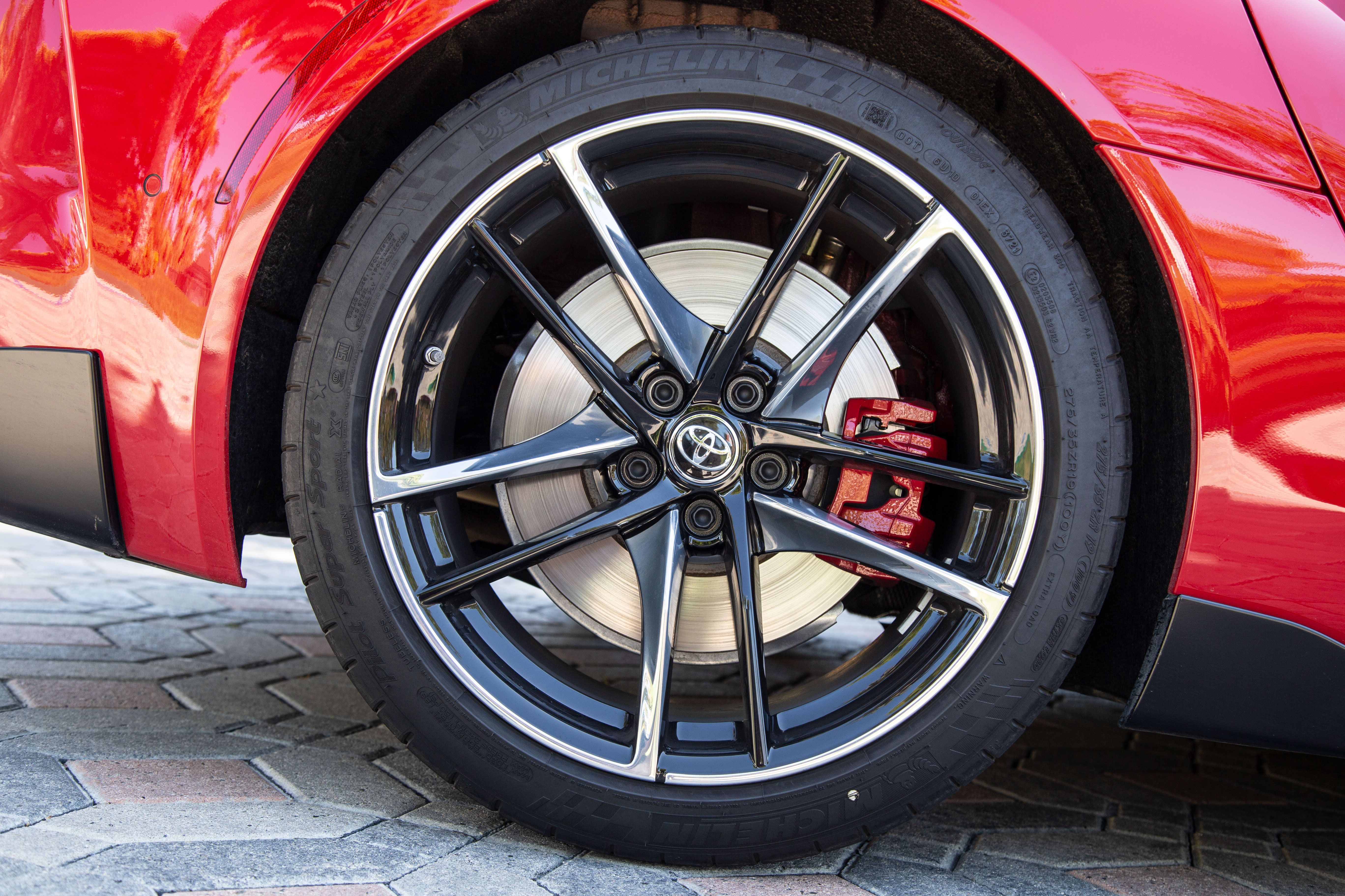 2022 Toyota GR Supra 3.0 Premium Wheel