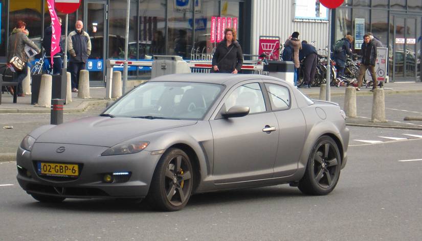 Best Features Of The 2003 Mazda RX-8