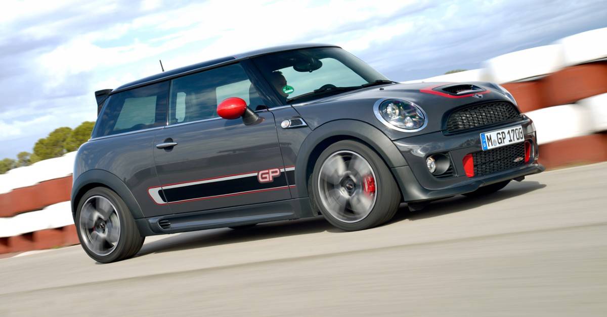 8 Reasons Why The R56 Mini Is Awesome (2 Reasons Why We'd Never Buy One)
