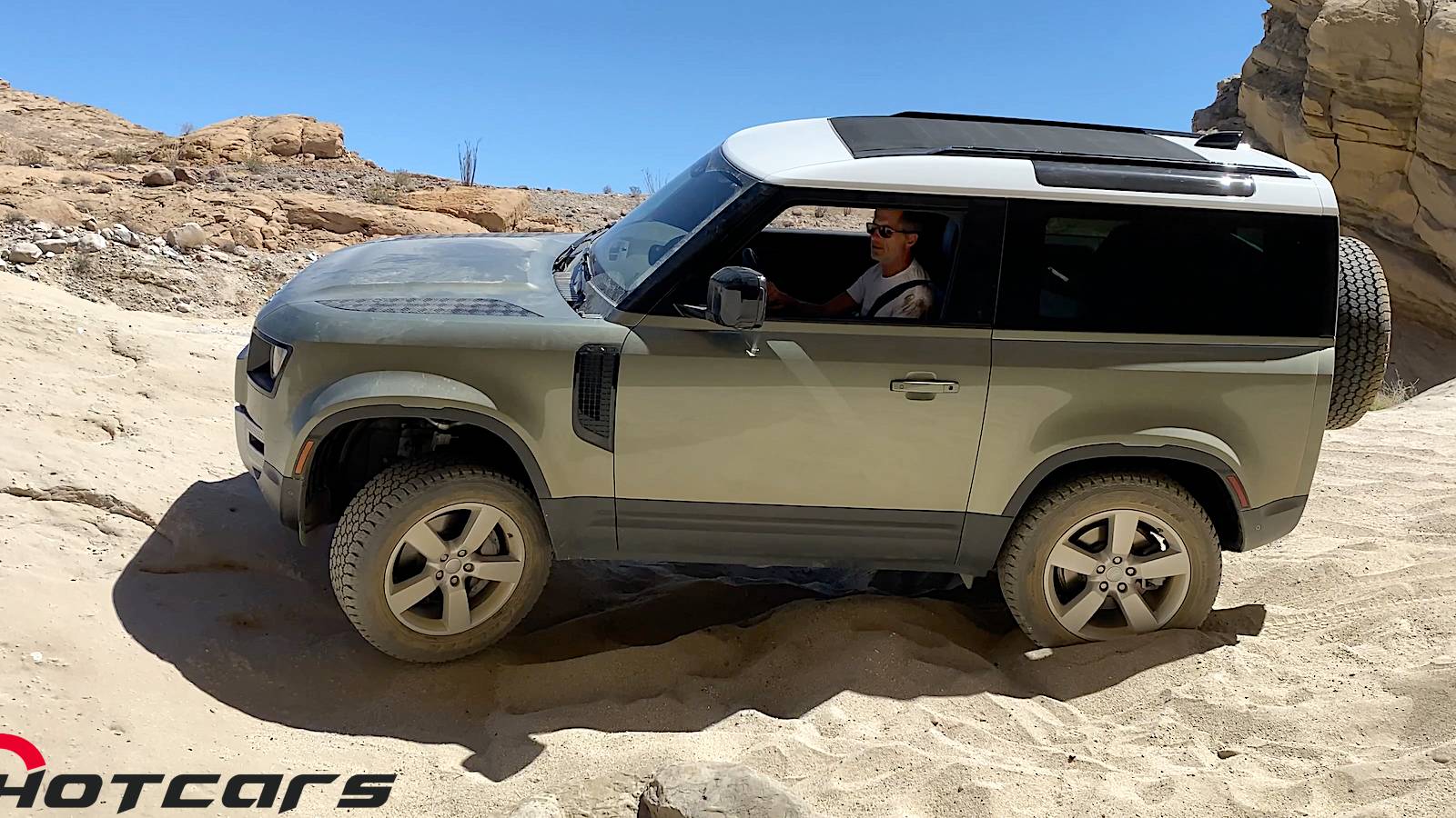 Land Rover Defender Off Road Extreme