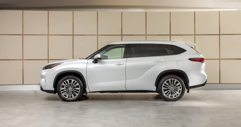 Here's What's New On The 2023 Toyota Highlander