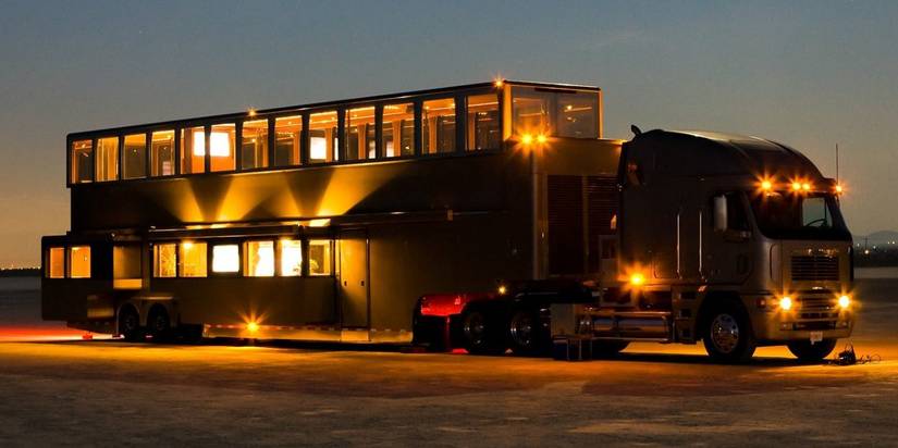 See Inside The $2.5-Million Luxury RV That Was Once Will Smith's Home ...